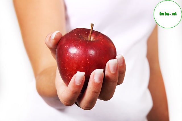 Thực đơn giảm cân với táo